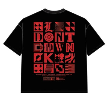 DYS1-26T24, OVERSIZED T-SHIRT W. PUFF PRINT - BLACK RED