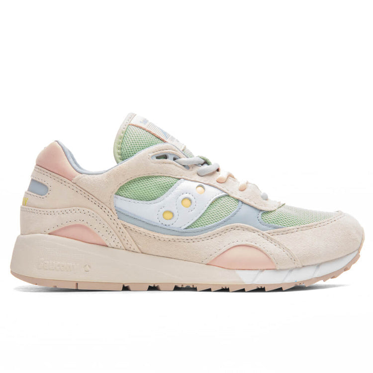 SAUCONY
